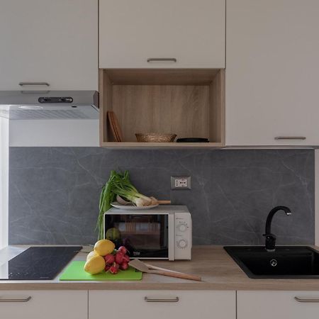 Iflat Bright Brand New 3-Bedroom Apt In Monti روما المظهر الخارجي الصورة